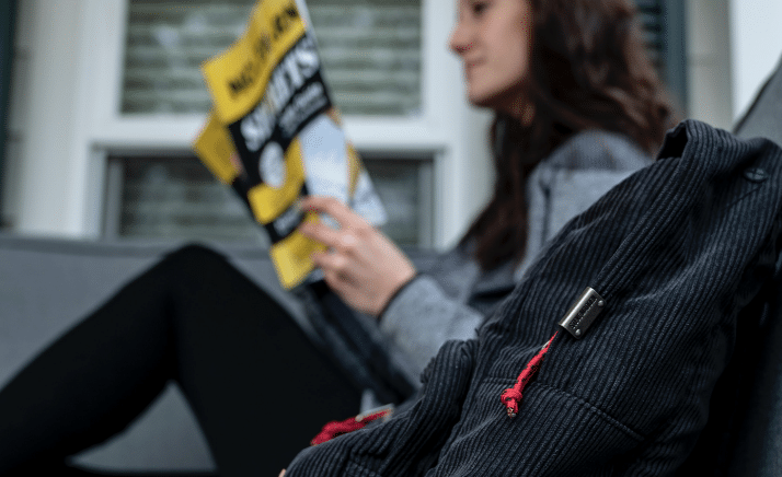 Student browsing prospectus