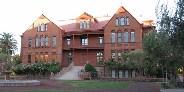 Outdoor view of college campus