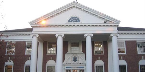 Outdoor view of college building