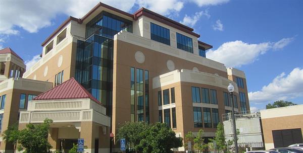 Outdoor view of college campus