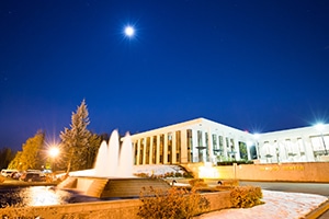 Outdoor view of college campus