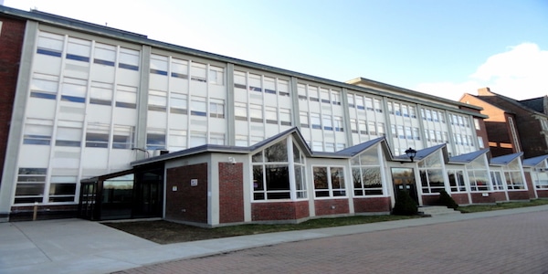 Massachusetts Bay Community College Online Colleges in Massachusetts