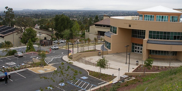 Outdoor view of Ohlone College campus