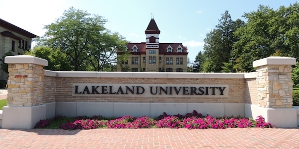 lakeland university online accounting degree
