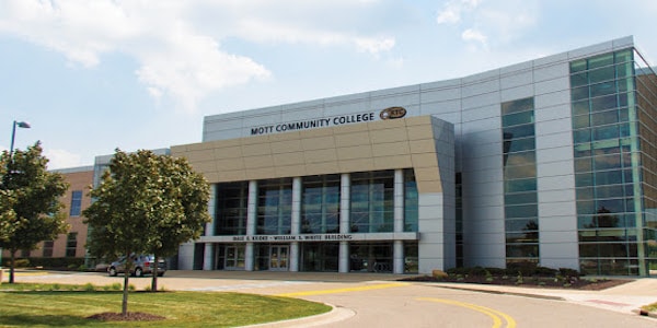  Michigan College Responses to COVID-19 Mott Community College