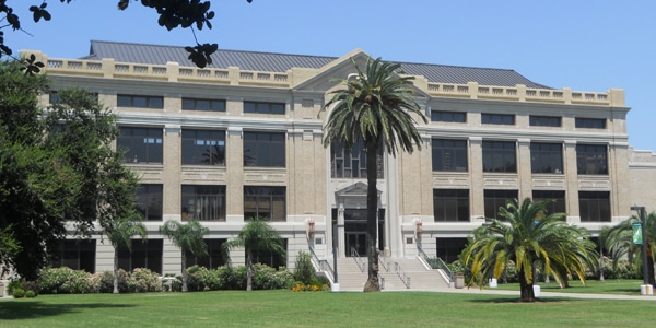 Outdoor view of college campus