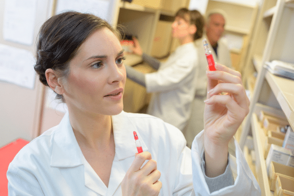 The 28 Best 4-Week Phlebotomy Classes Near You 2022 - Best Value Schools