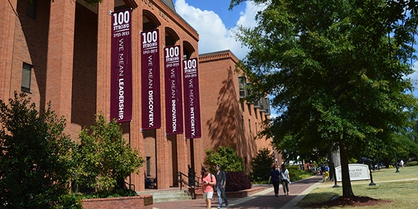 Outdoor view of Mississippi State University campus