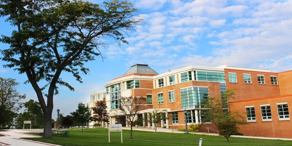 Outdoor view of Clarion University campus