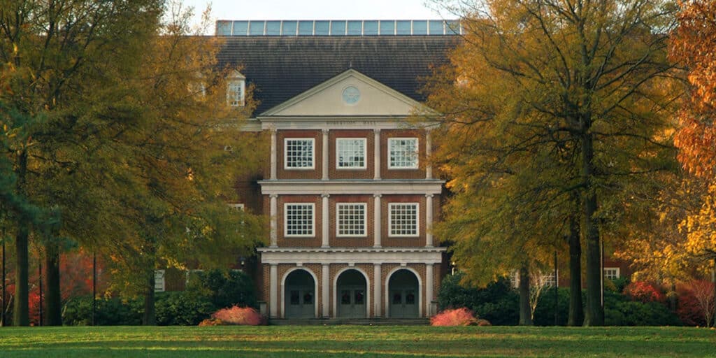 Outdoor view of Regent University campus