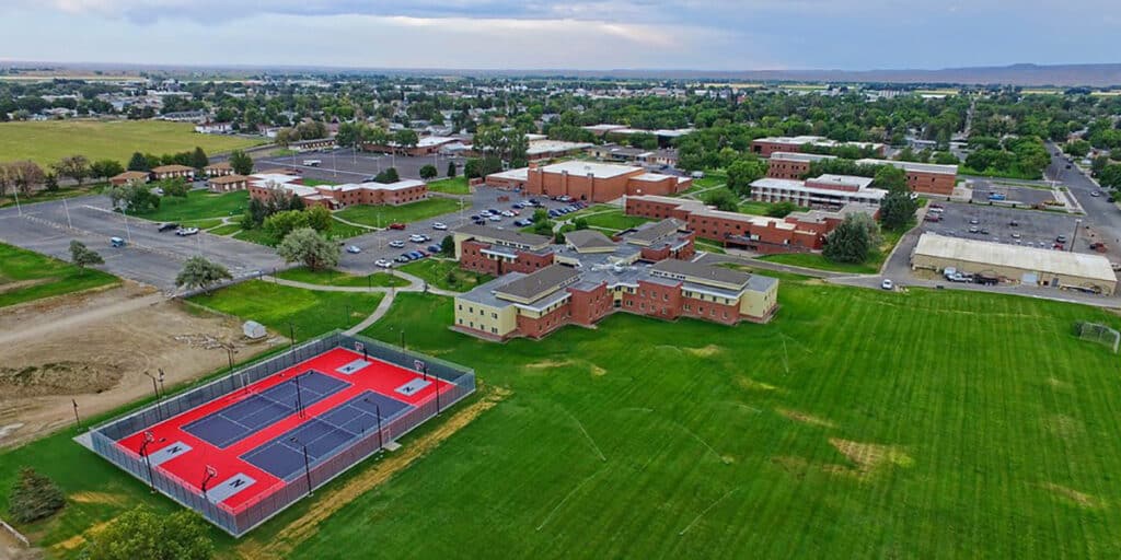 Outdoor view of college campus