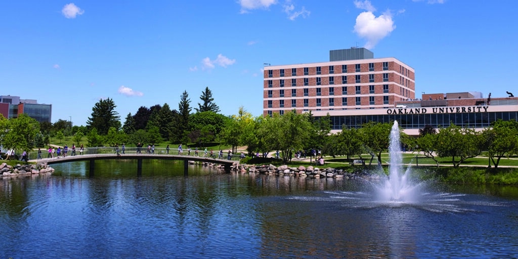 Outdoor view of college campus