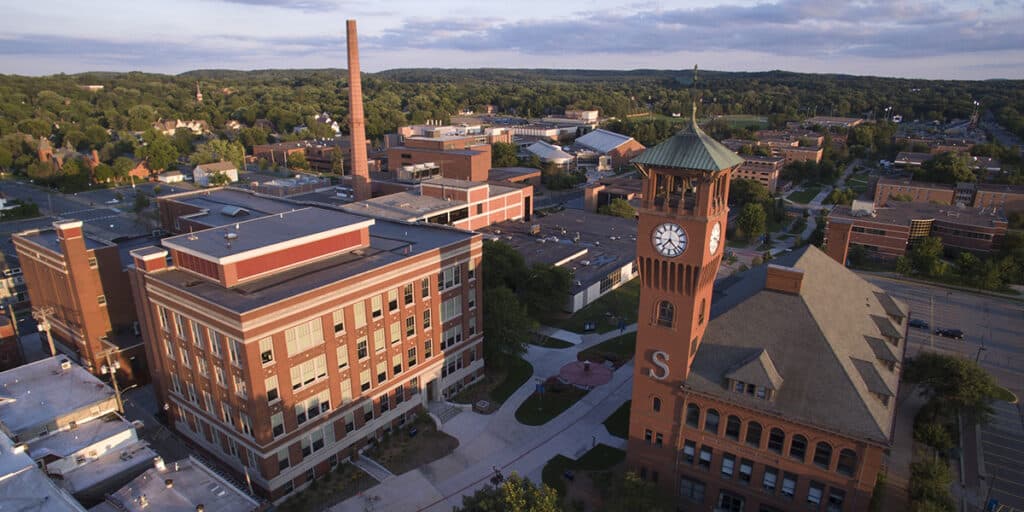 Outdoor view of college campus